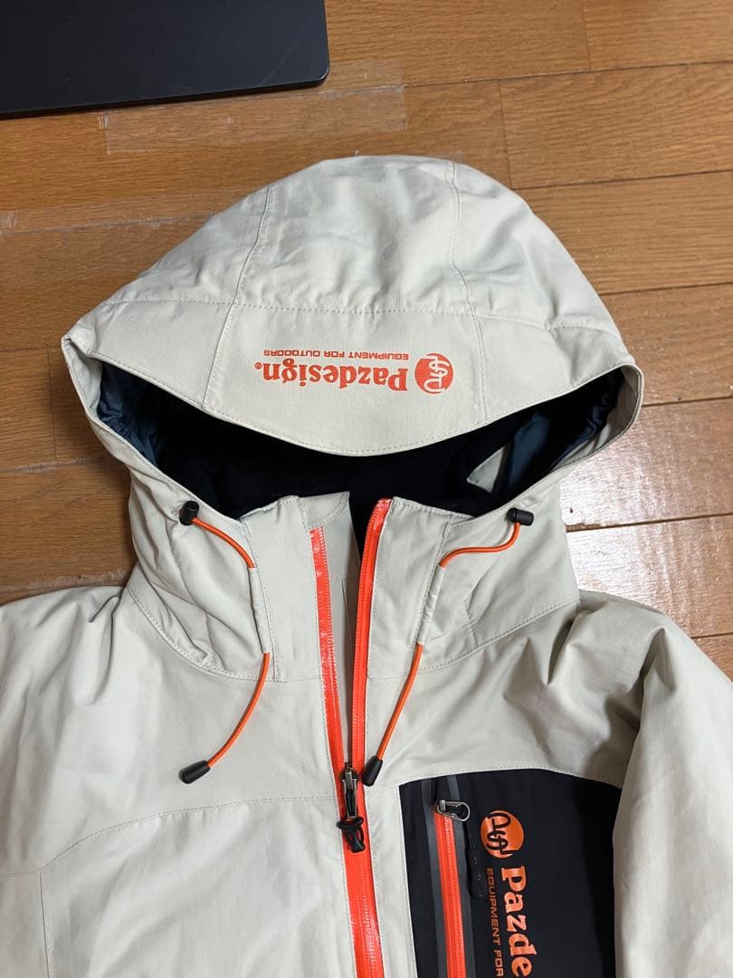 パズデザイン　ブレスシェード　ウォームレインジャケット　　ライトグレー