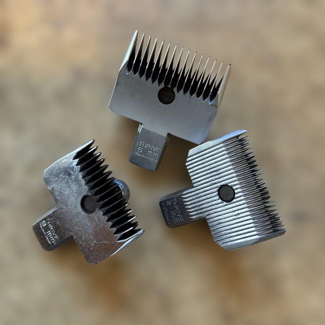 THRIVE 電動クリッパー 5500 刃セット多数