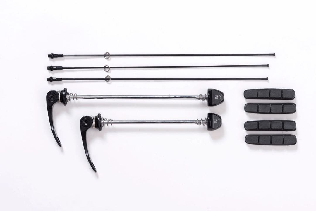 HUNT 62 カーボン Aerodynamicist ホイールセット　タイヤ付