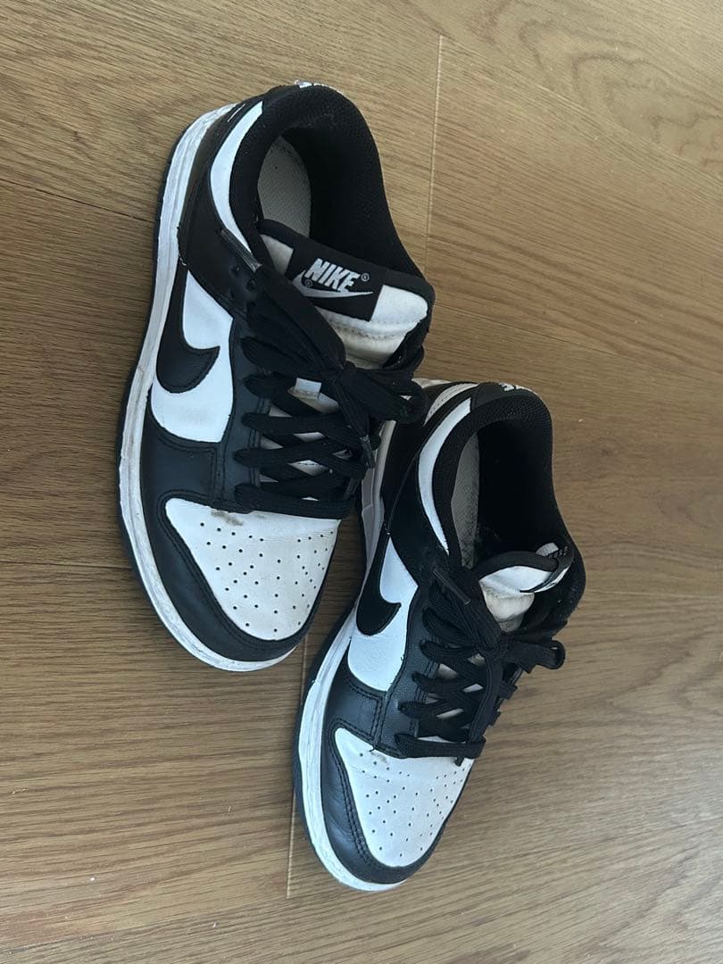 NIKEスニーカーダンクパンダ23cm