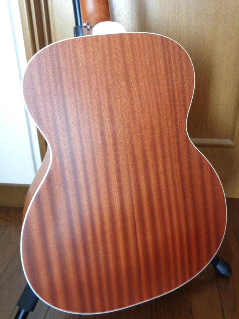 GUILD OM-240E NAT　新品同様！ エレアコ　純正ギグバッグ付属