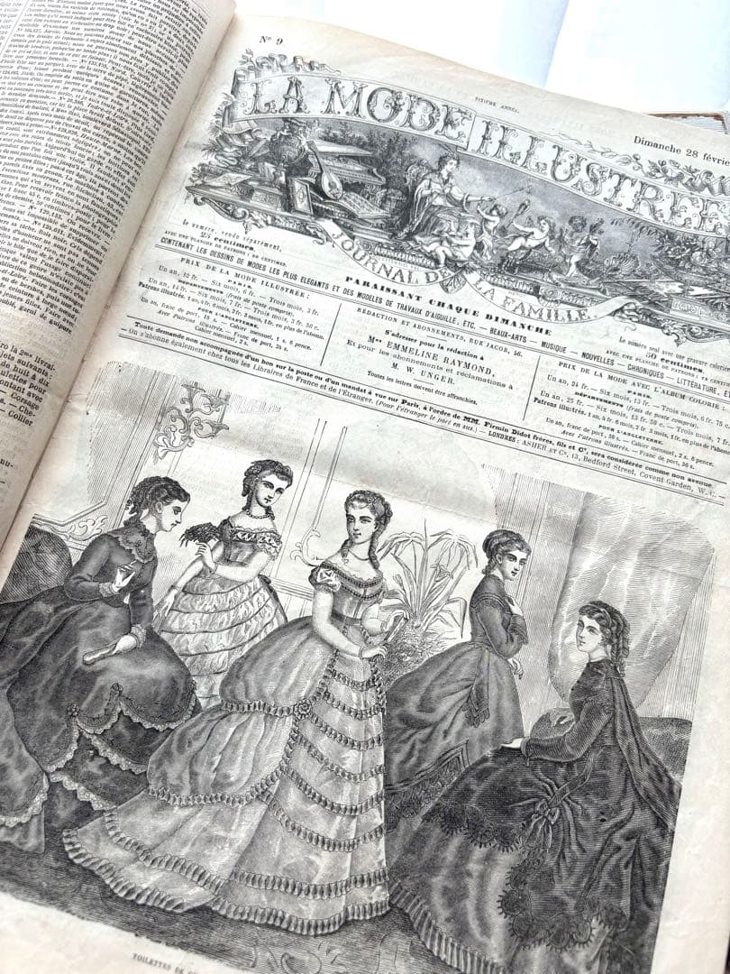 専用　フランス　アンティーク　ファッション雑誌　1869年　年鑑本　モード　洋書