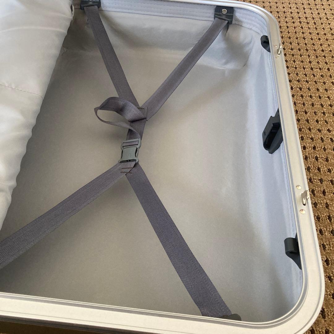 お値下げ中　PROTECA スーツケース　日本製　中古品