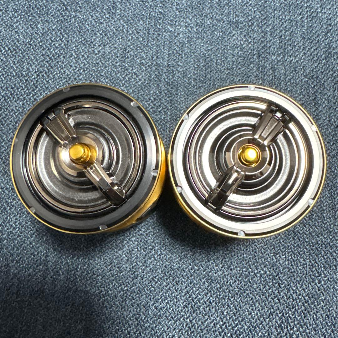 テクニウム　C3000DXG スピニングリールパーツ 2個セット