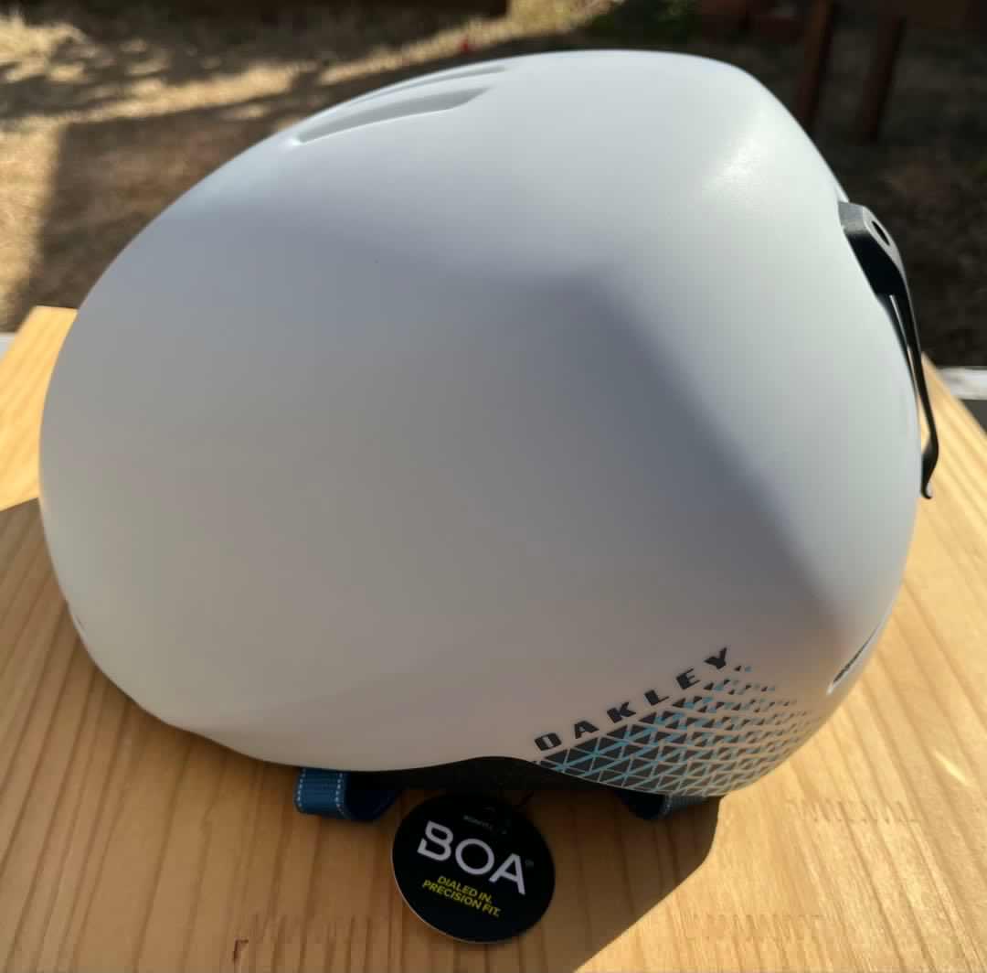 OAKLEY MOD1 ヘルメット Lサイズ ホワイト