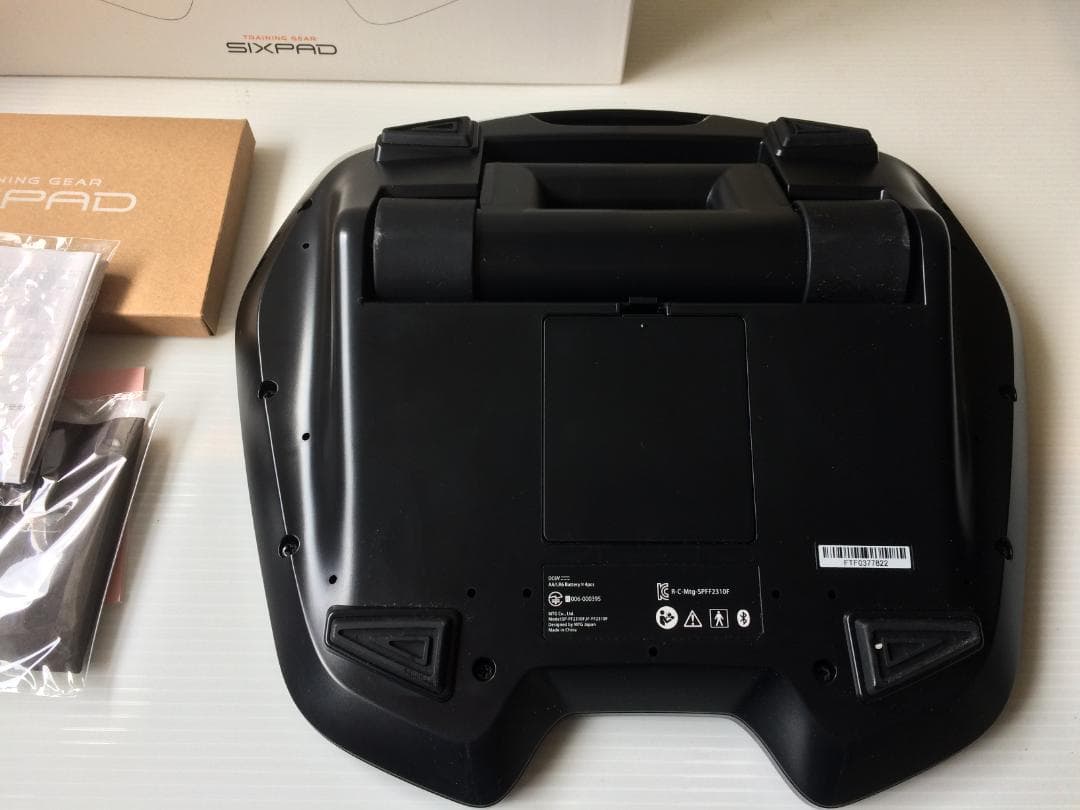 SIXPAD FOOT FIT マッサージローラー付き