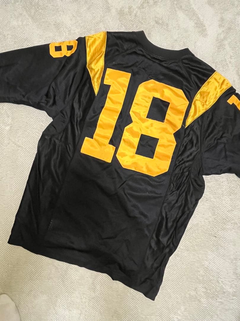 Nike アメリカンフットボールシャツ S 18 激レア　入手困難