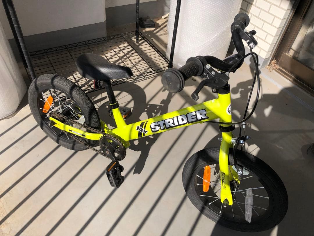 ストライダー　14x イエロー STRIDER