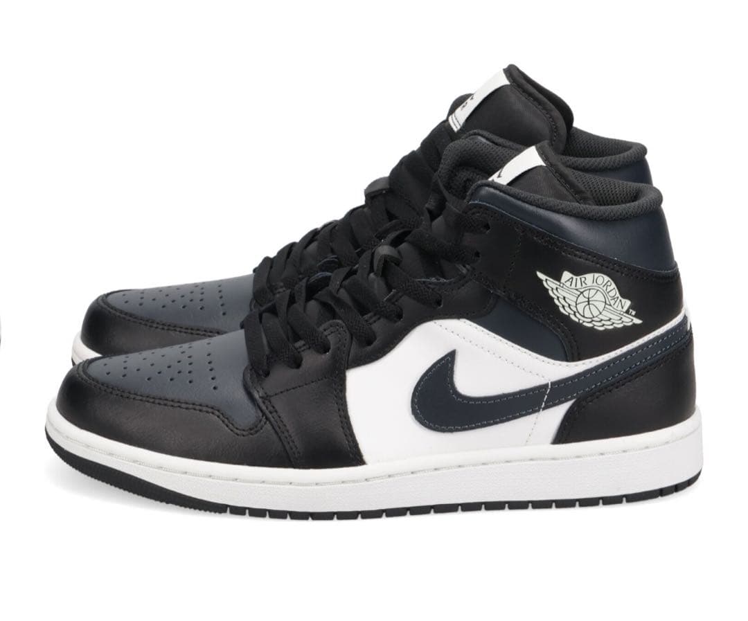 NIKE Air Jordan 1 Mid シューズ