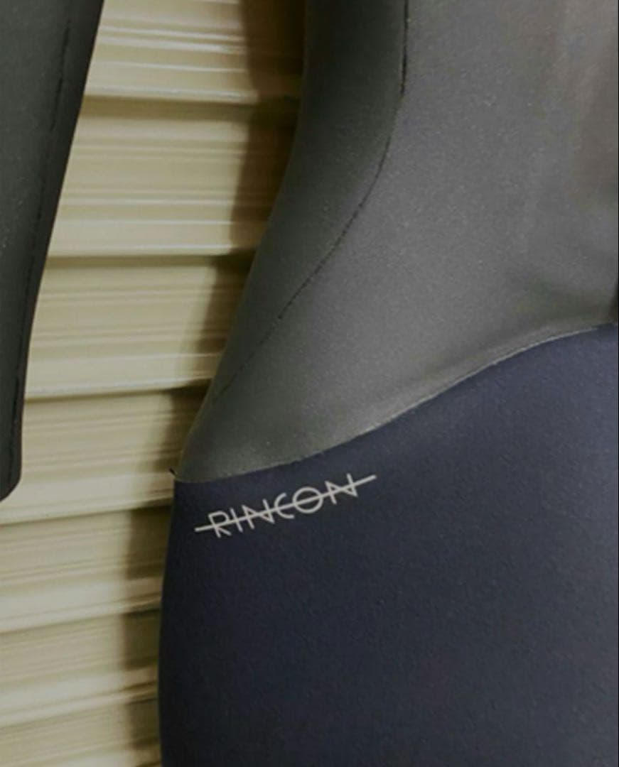 新品未使用RINCON　セミドライウェットスーツ5mmレディース 真冬用