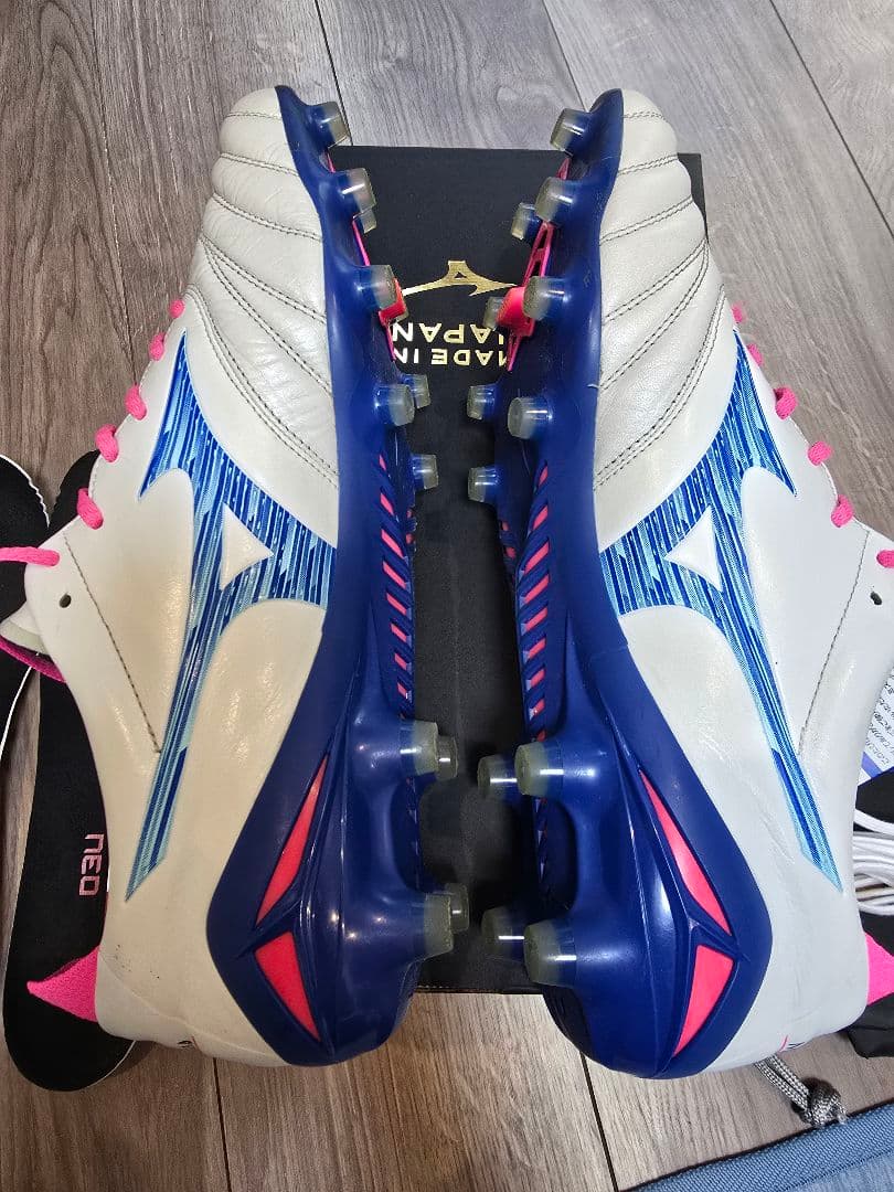 ミズノ サッカー スパイク モレリア ネオ4 28 限定カラー MIZUNO