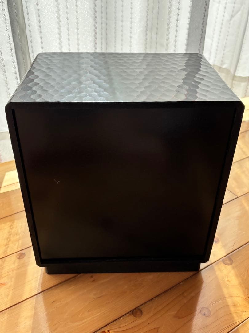 鎌倉彫り　 総柄彫牡丹　三ツ引き　箪笥　収納箱　日本製　伝統工芸品　木製