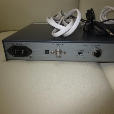 TOA WT-852 ダイバーシティワイヤレスチューナー 2チャンネル