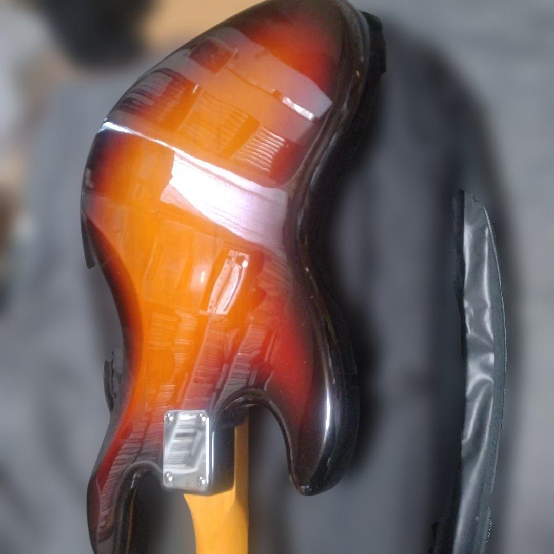 グラスルーツジャズベース サンバースト