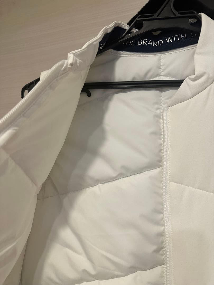 adidas ホワイト ゴルフダウンベスト