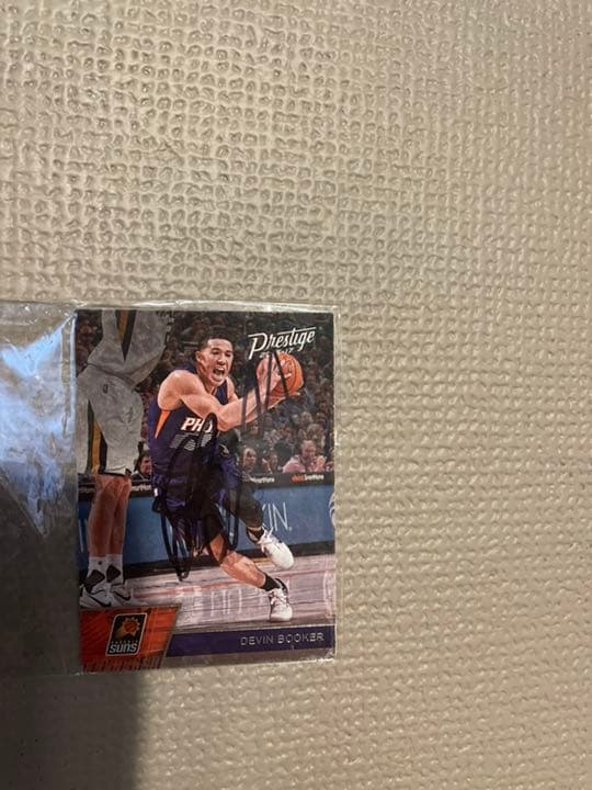 nbaカードデビンブッカーサイン入りカード（本物サイン）