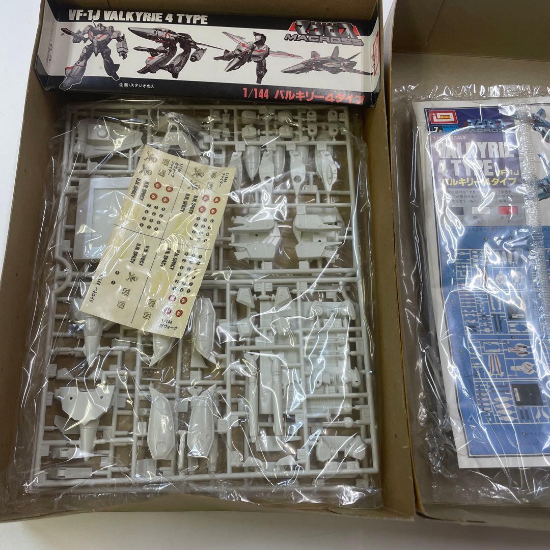 1/144 マクロス　バルキリー4タイプ