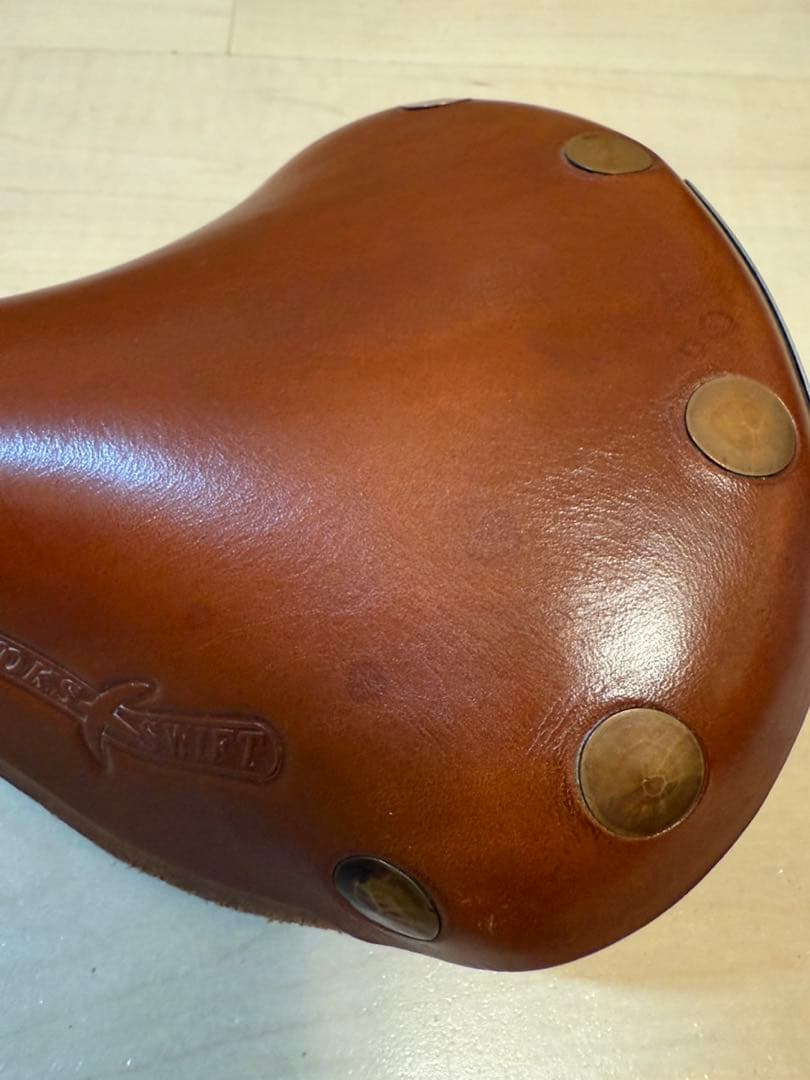 Brooks Swiftブラウンレザーサドル