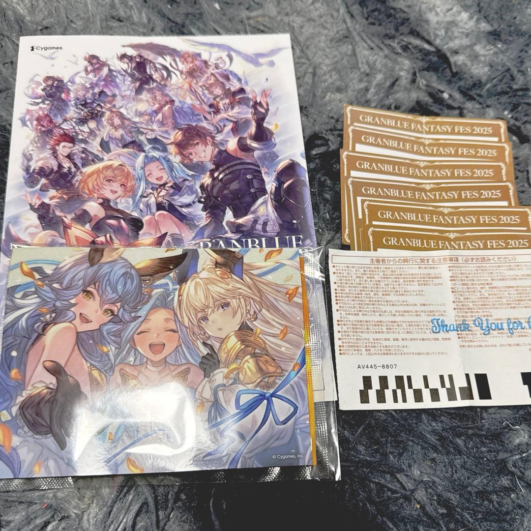 グラフェス2025 リアルガチャ　リーフレット