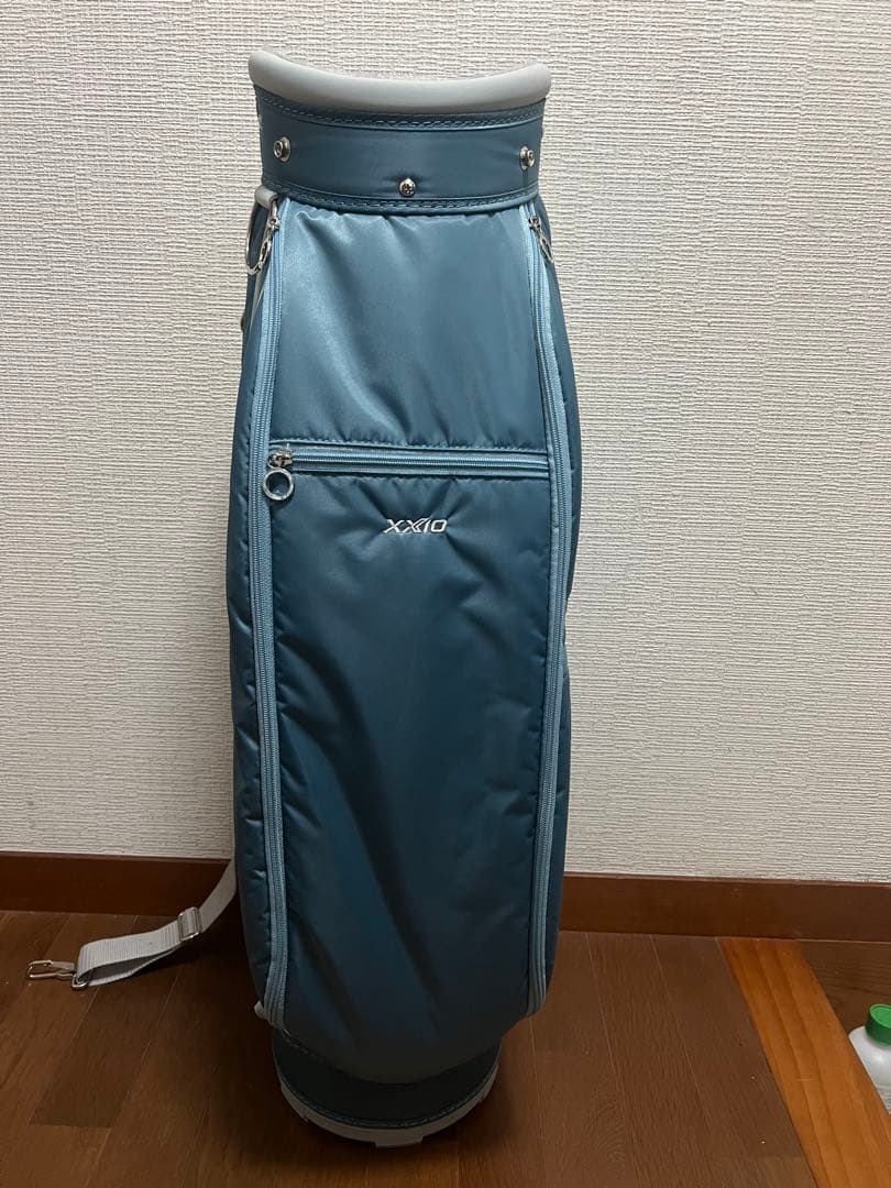 新品　数量限定ゼクシオ キャディバッグ ブルーグレー 8.5型