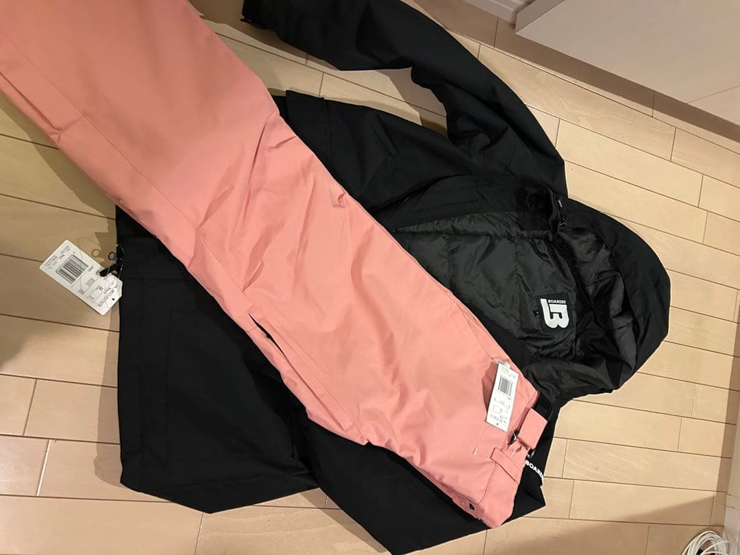 ボーディー　スノーボード　ウエア