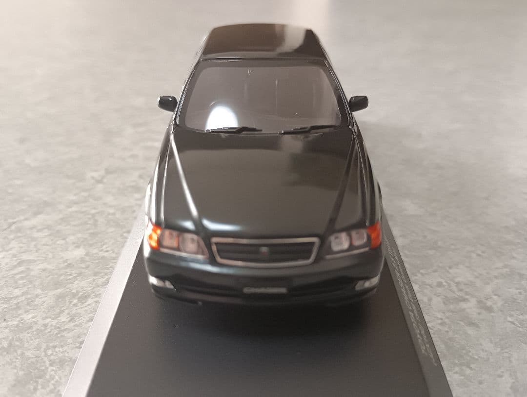 京商 1/43 トヨタ チェイサー ツアラーV JZX100 ダークグリーン