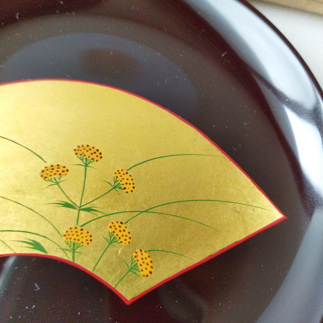 【未使用】漆　溜色　漆塗り　菓子皿　銘々皿　金箔　花柄　柄違い　５客　茶器