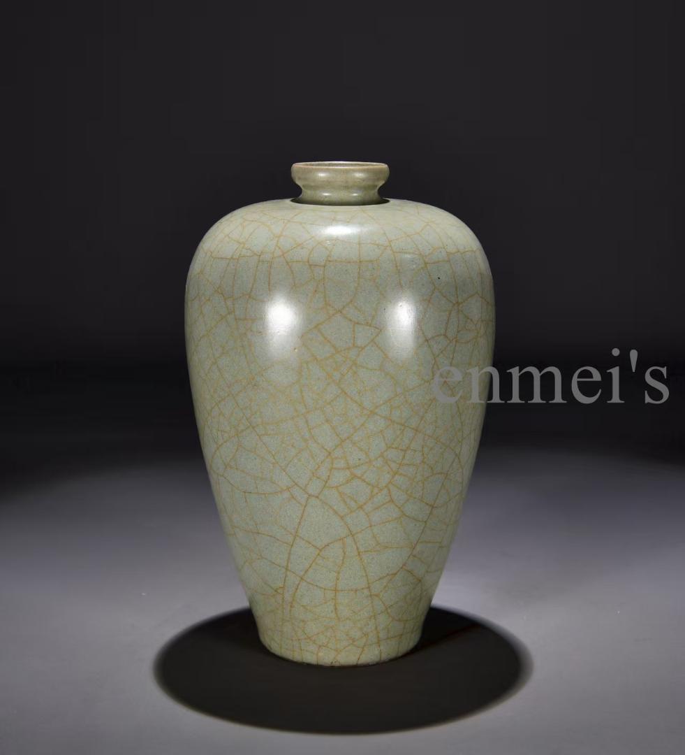 中国古美術 宋・官窯製 梅瓶 壺 花瓶 古陶磁 茶道具 唐物 時代物 文房置物