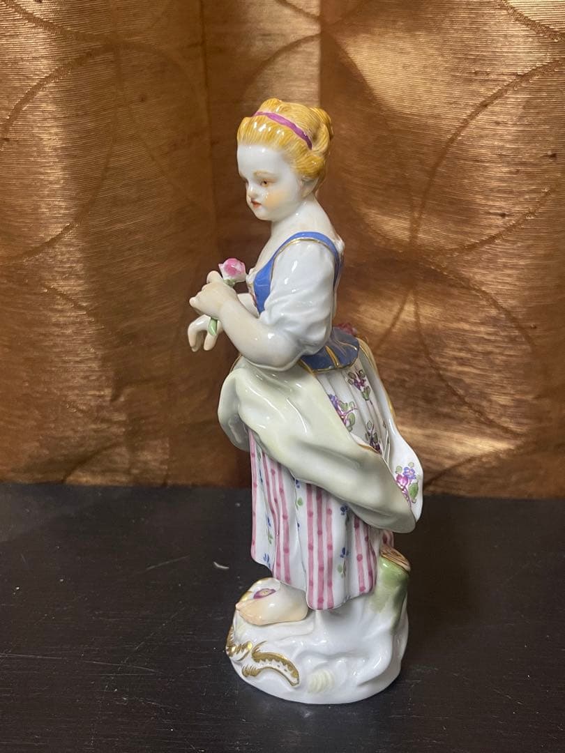 マイセン　人形　置物