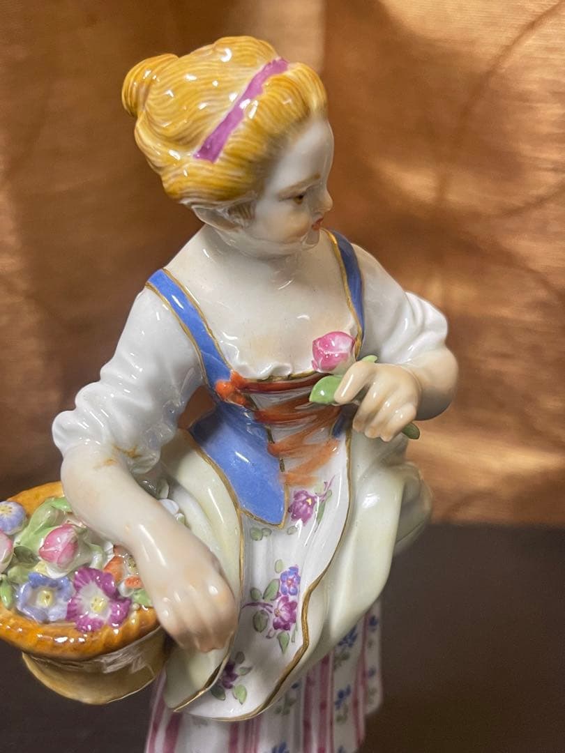 マイセン　人形　置物