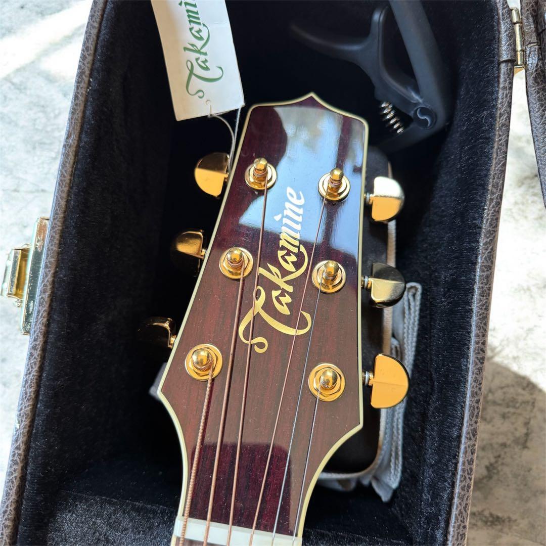 週末限定！！Takamine アコースティックギター ワインレッド ケース付