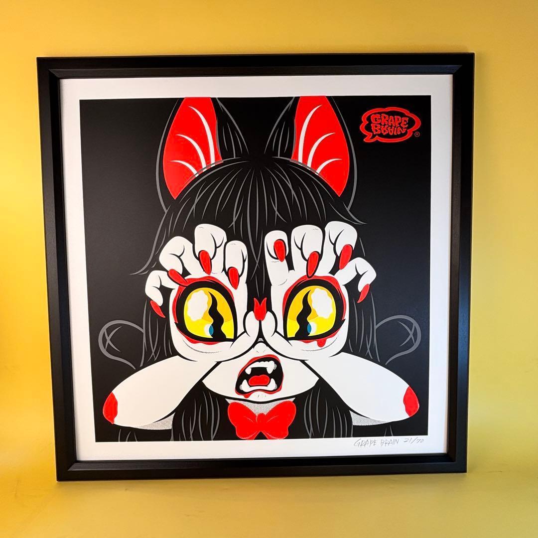 GRAPE BRAIN 戦慄！にぎるちゃん 直筆サイン入り/専用額付き