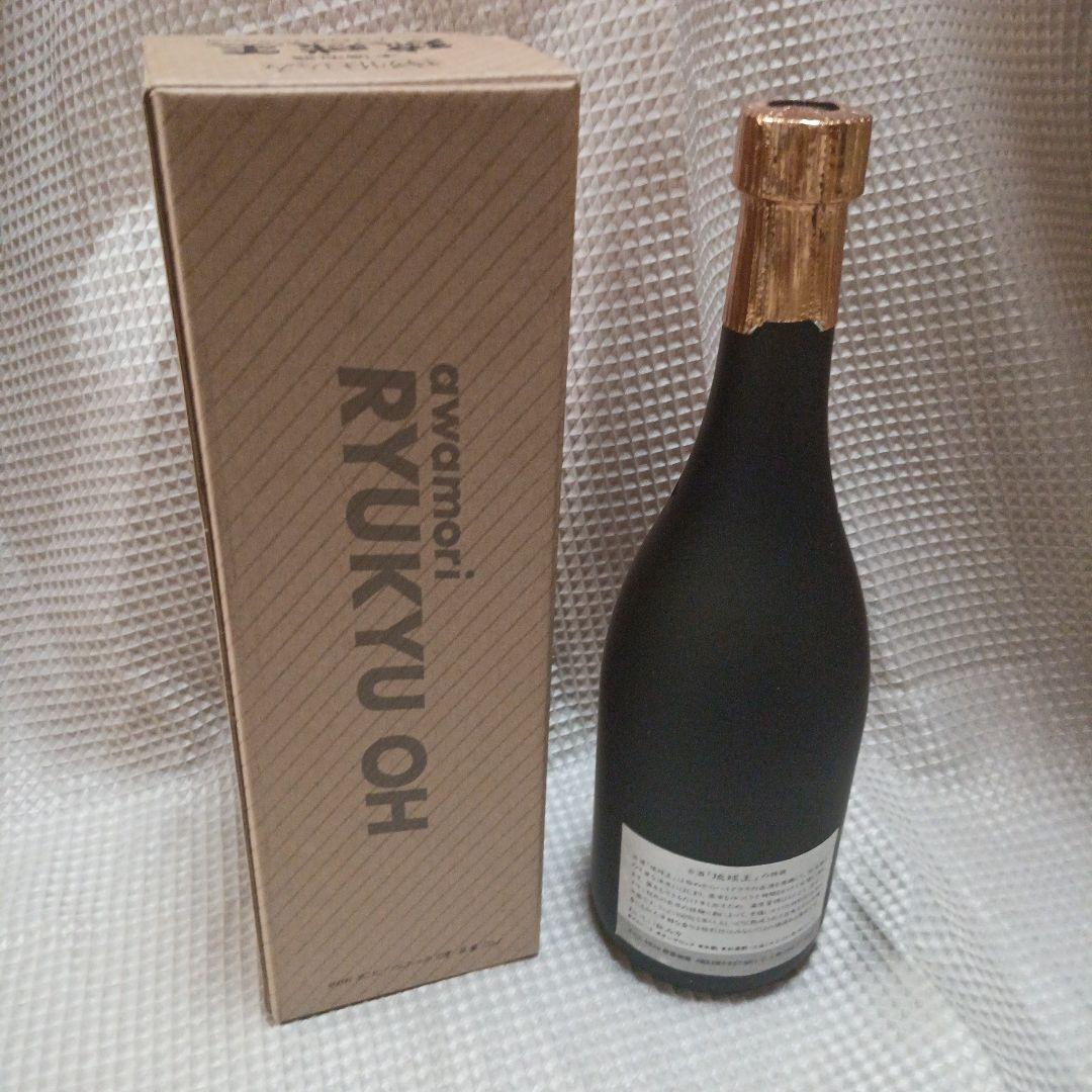 西*と様 琉球王　春雨　30度　720ml