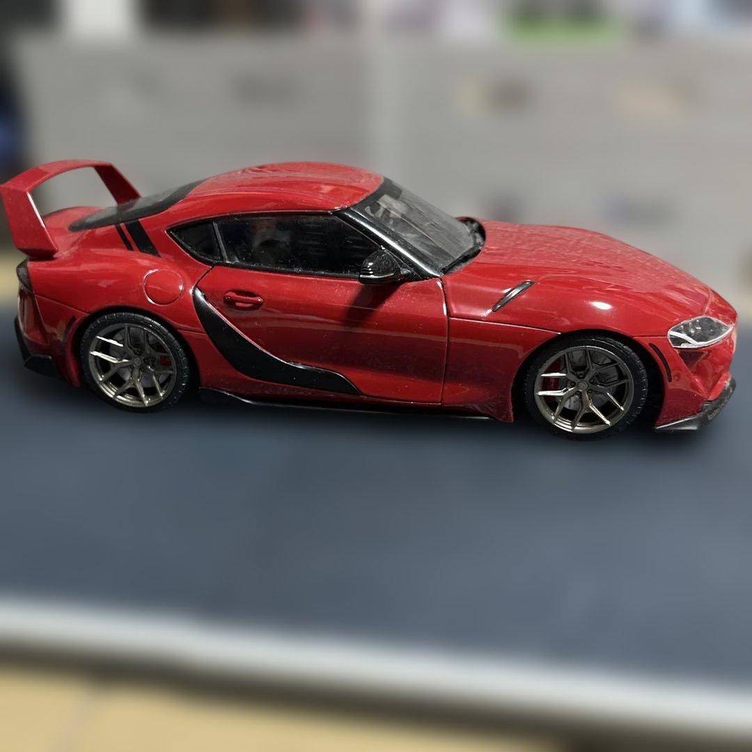 ソリド　1/18 トヨタ GR Supra ミニカー