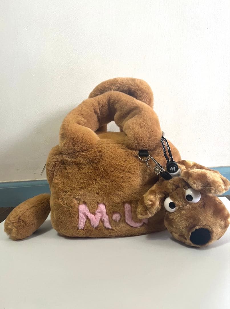 MU SPORTS モコモコファー カートポーチ 703J6016