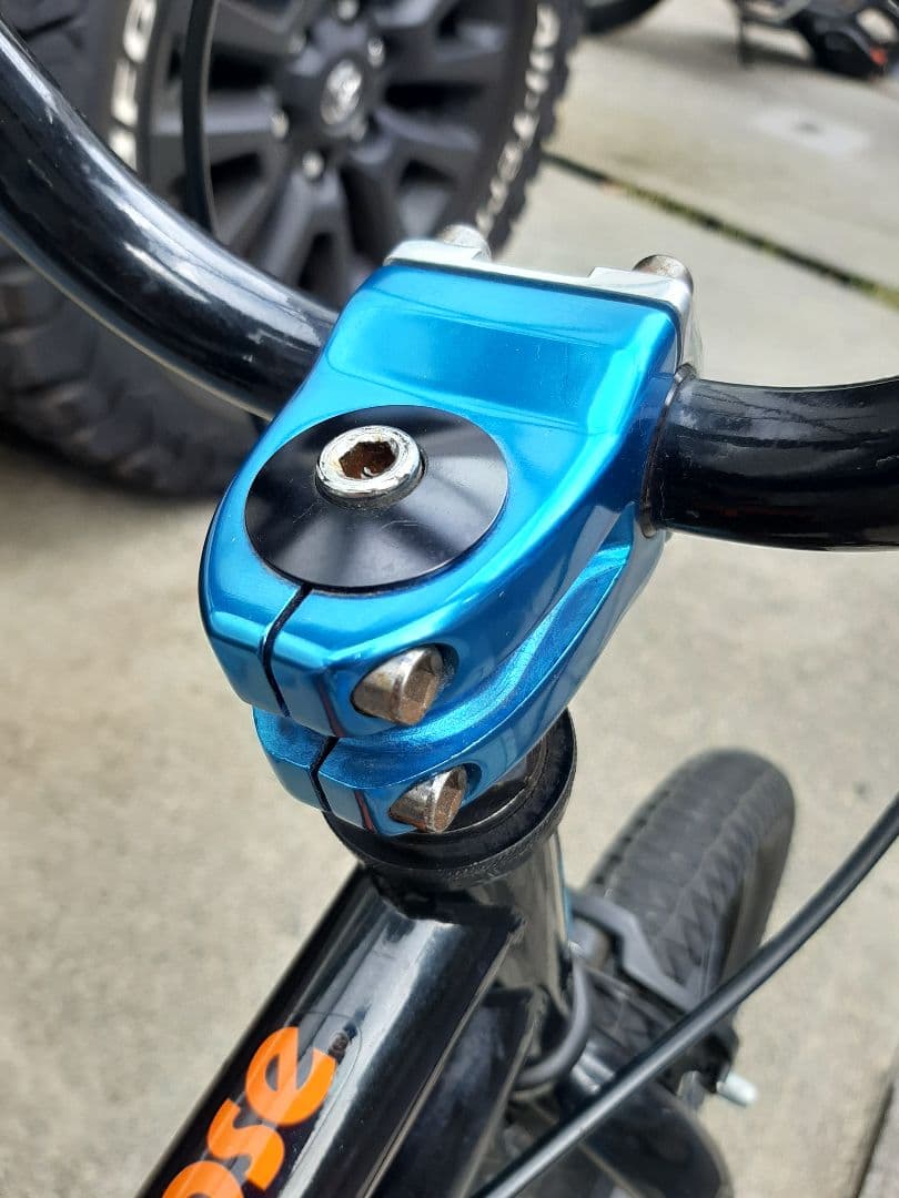 Mon BMX 自転車 青/黒　16インチ