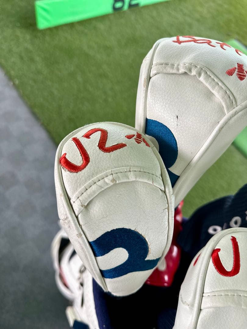 限定 RODDIO キャディバッグ ヘッドカバー５個セット付き