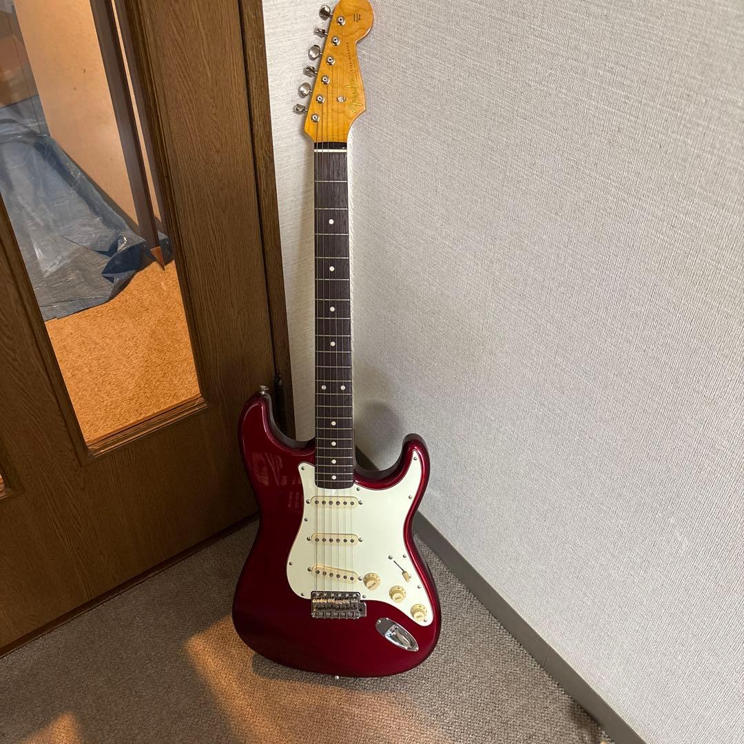 Fender Stratocaster エレキギター