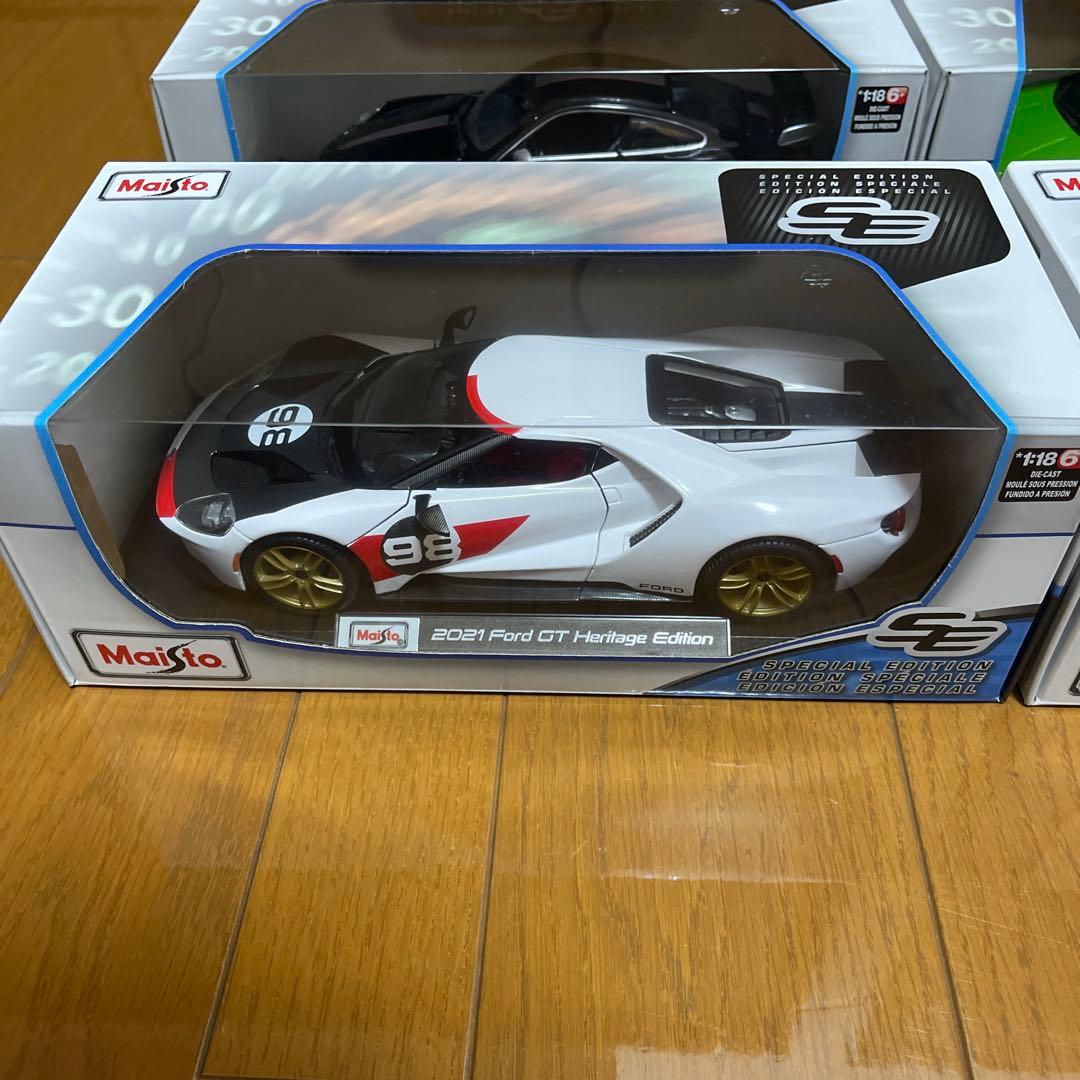 Maisto 1/18ミニカーセット 4台