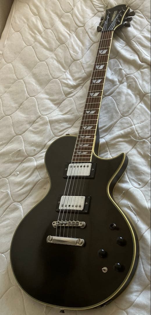 フェルナンデス　レスポールタイプ　エフェクター搭載