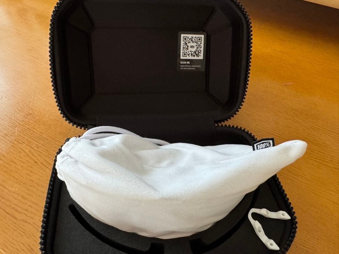 アクセサリー 100%Hypercraft