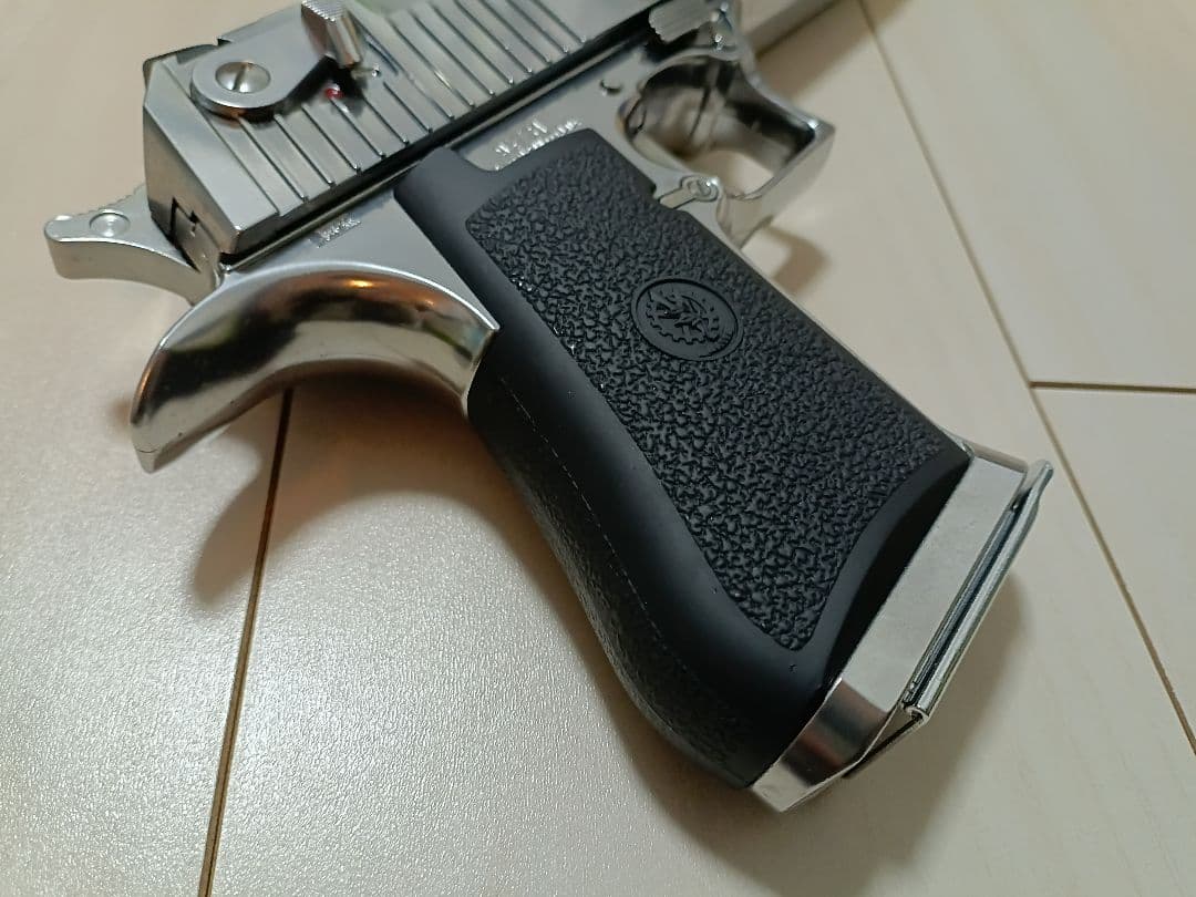 【中古品】東京マルイ 新型 ガスガン「デザートイーグル.50AE」ステンレス