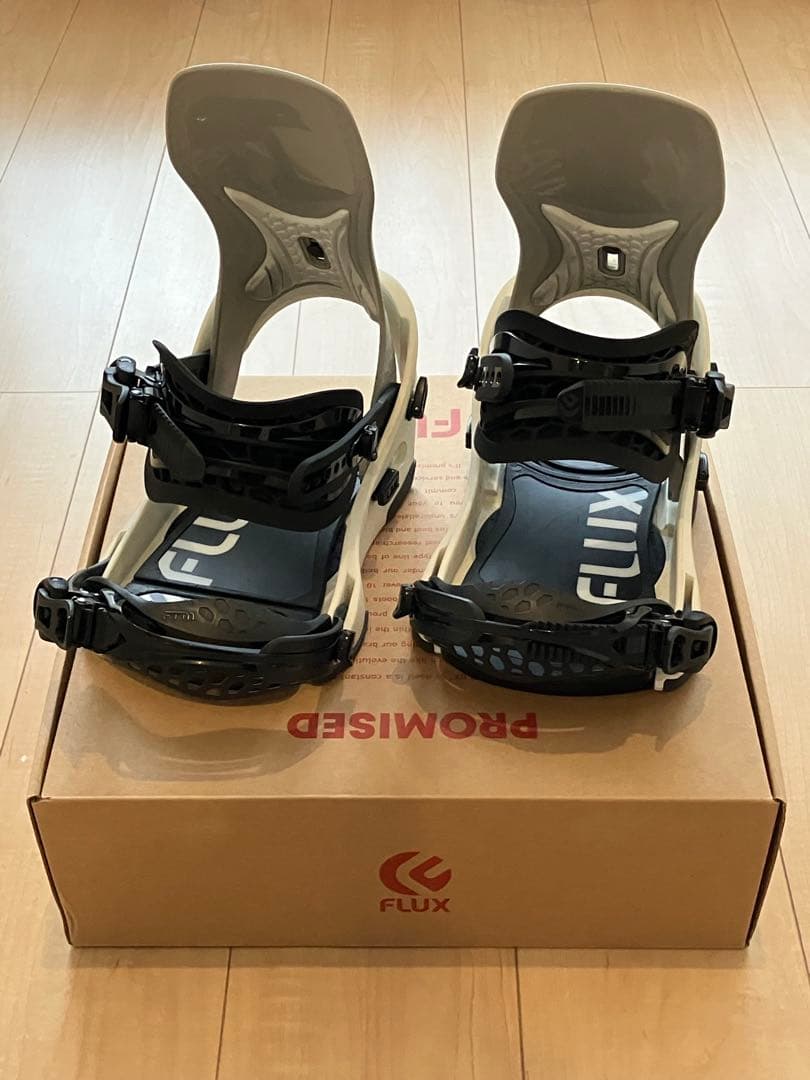 FLUX F23CV5SW ホワイト Sサイズ ビンディング