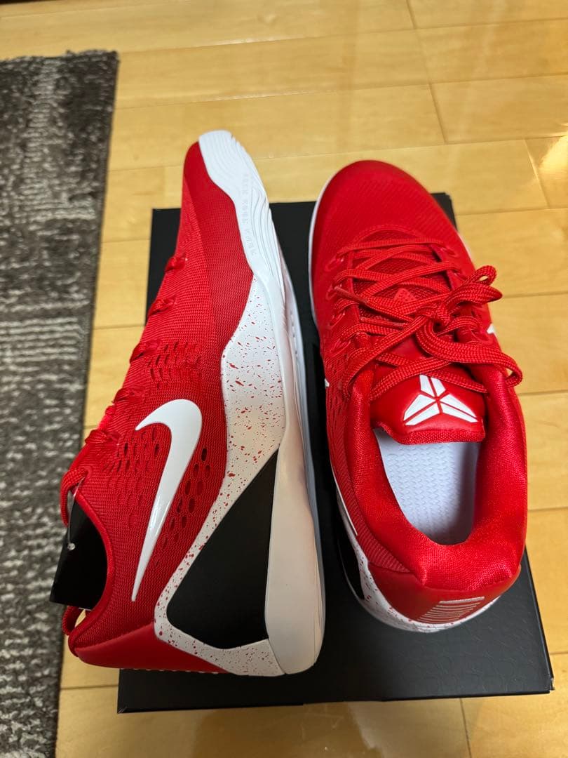 Nike Kobe バスケットボールシューズ