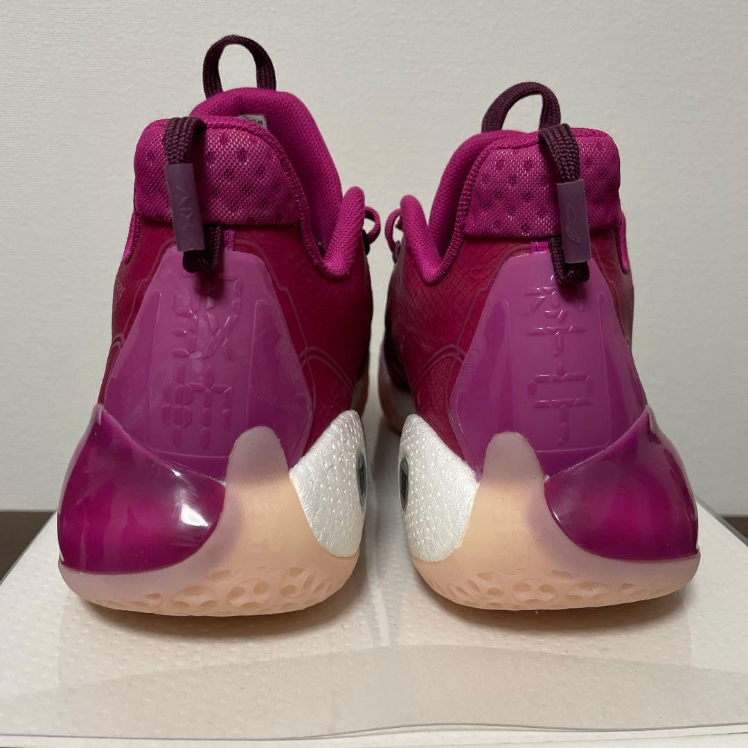 日本未発売 リーニン ジミーバトラー バッシュ kobe コービー