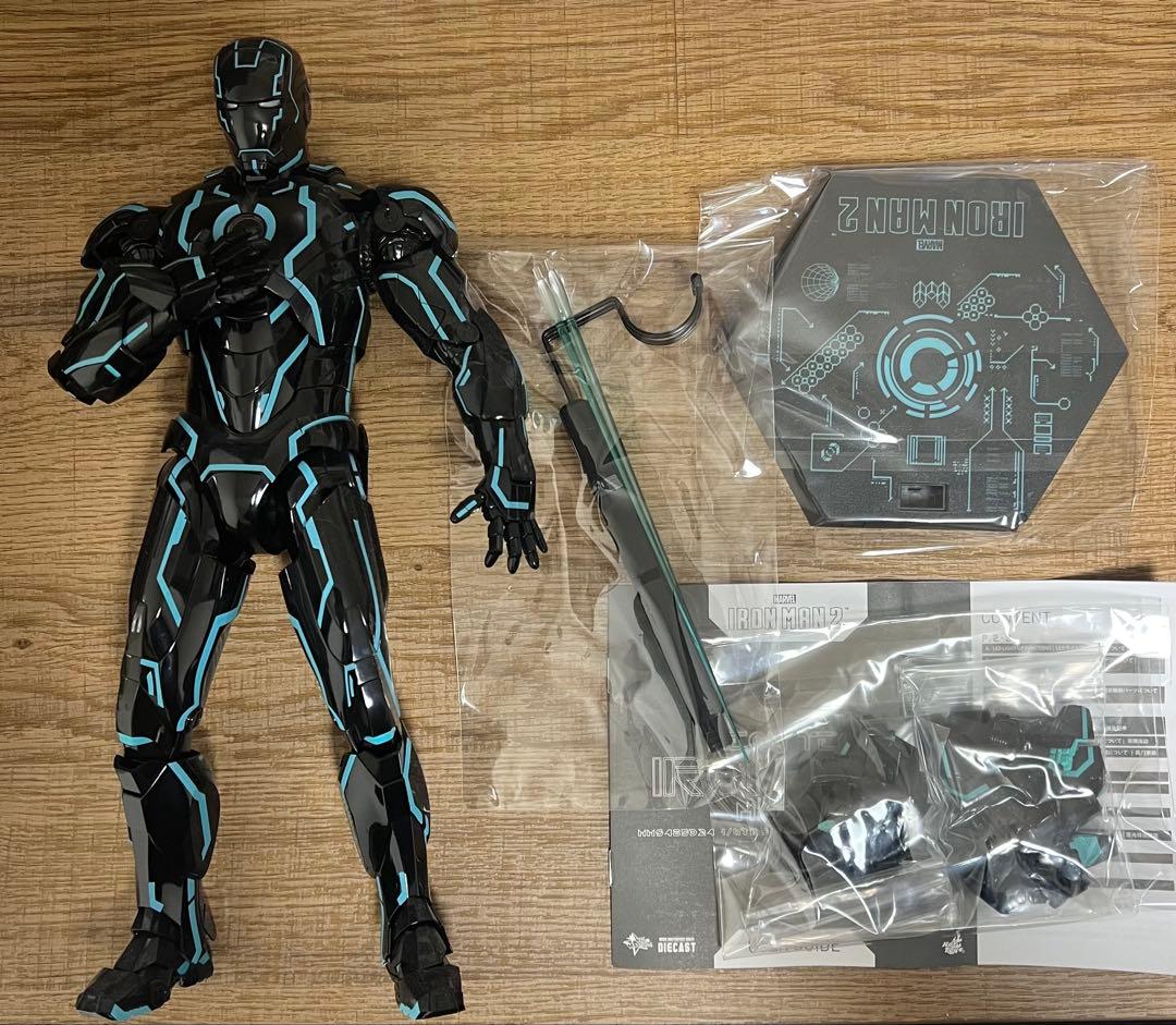 最終値下げ ホットトイズ 1/6 アイアンマン・マーク4 ネオンテック版