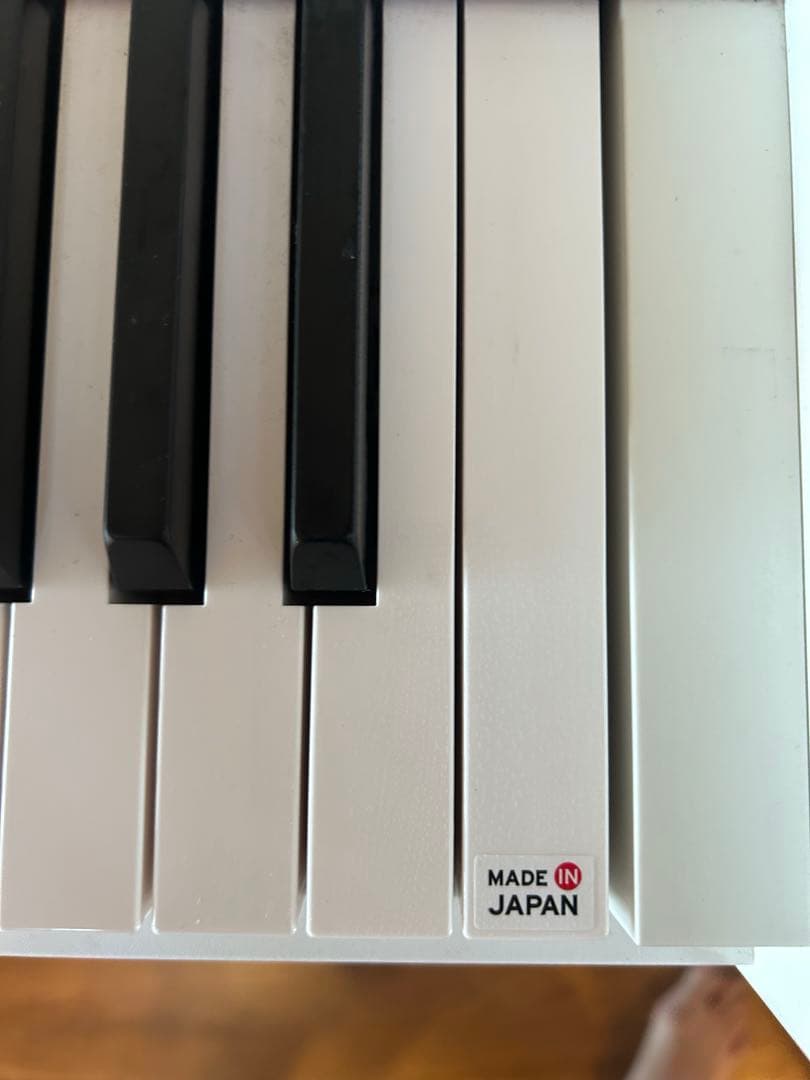 【引き取り希望⭐︎配達要相談】KORG LP-380 ホワイト電子ピアノ2023製
