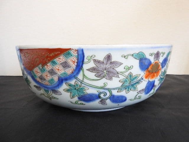 伊万里色絵鉢　M１４０１