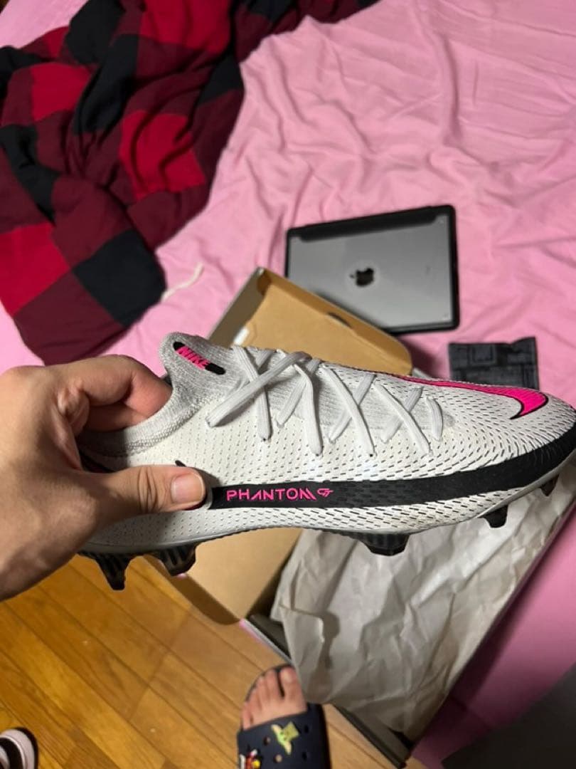 Nike Phantom スパイクシューズ ホワイト/ピンク