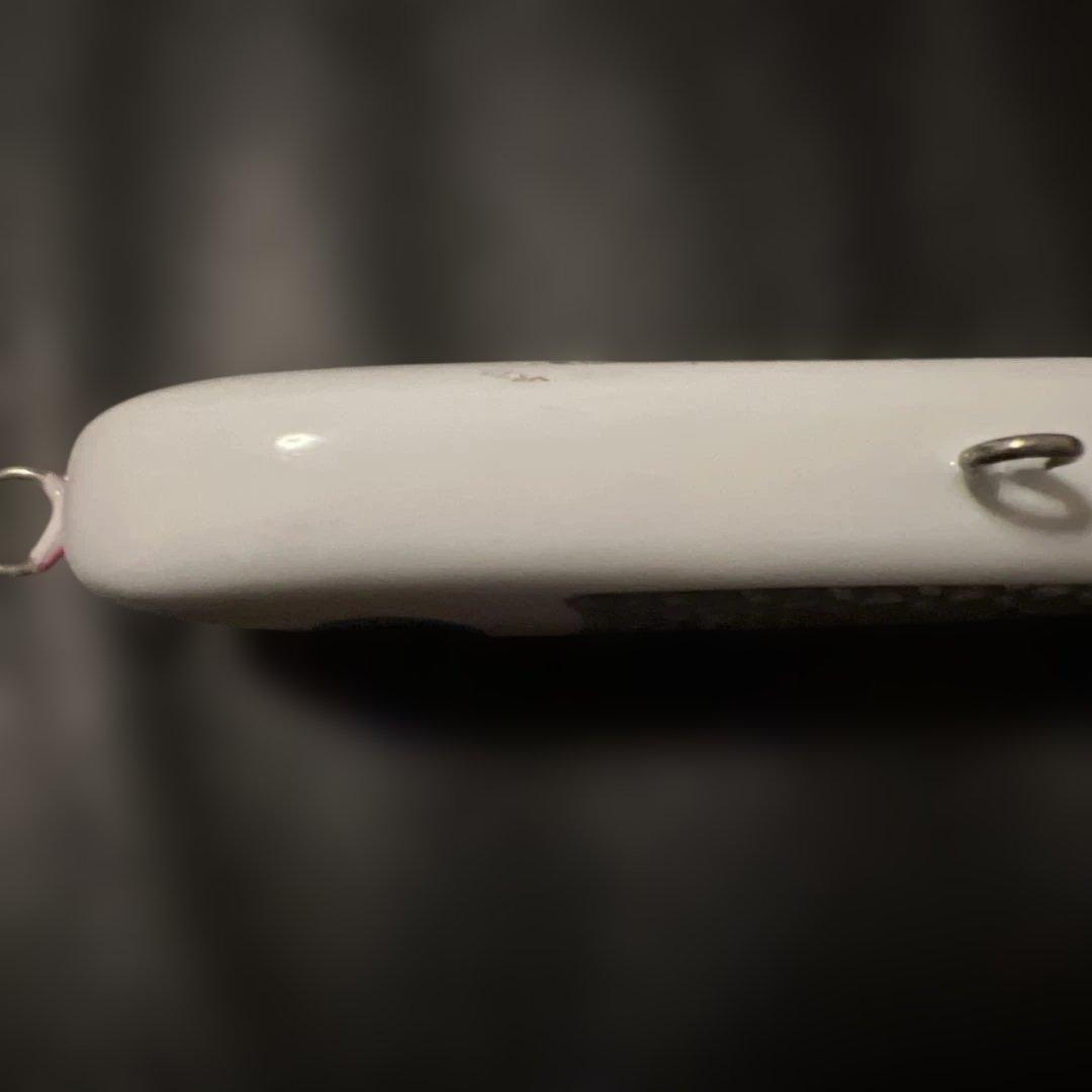 ローカルスタンダード　サージベイト　ピンク白